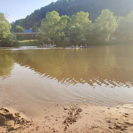 Lägenhet Main Burgblick- Malerische Lage Am Wasser Kreuzwertheim